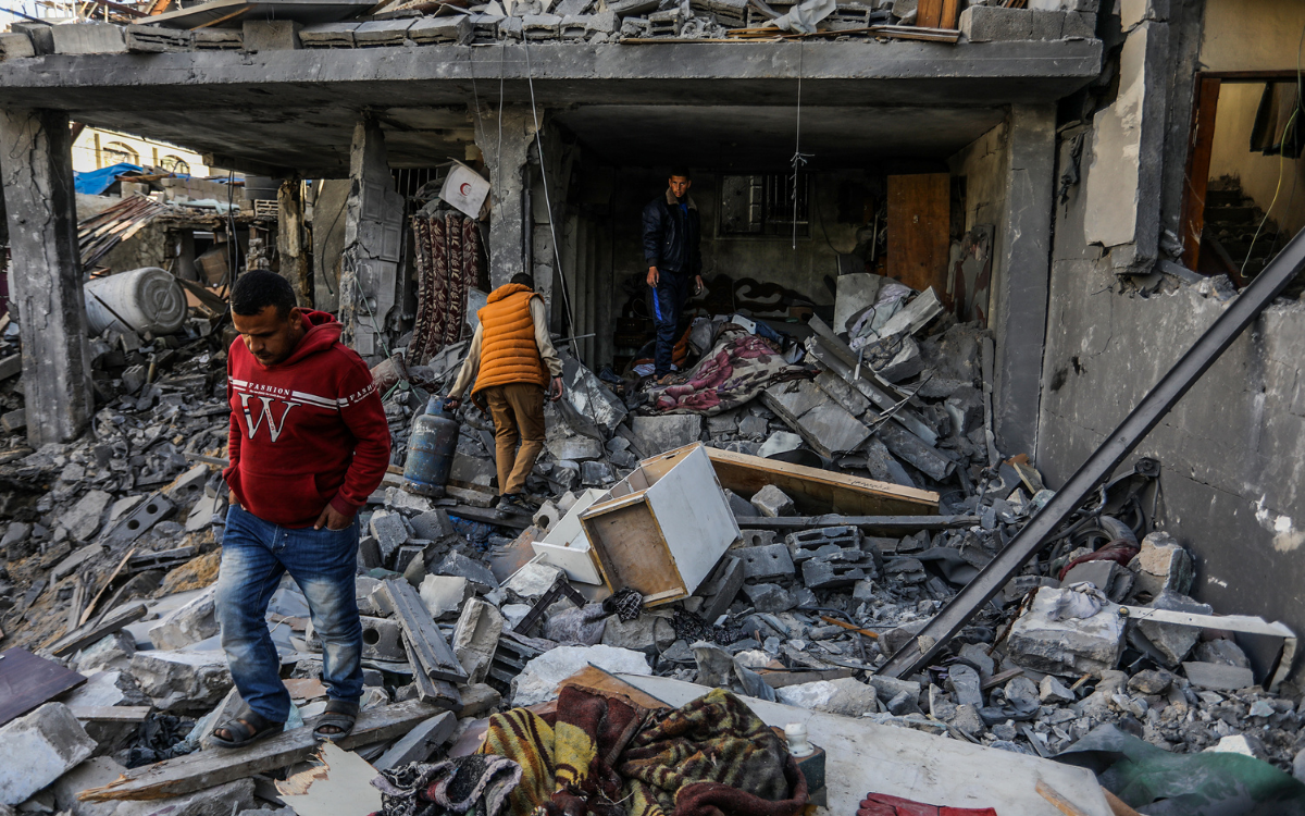 İsrail'in bayramın ikinci gününde Gazze'ye düzenlediği saldırılarda 20 Filistinli öldü