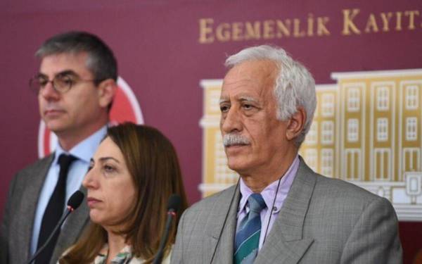 HEDEP deputy Sinan Çiftyürek reports armed threat