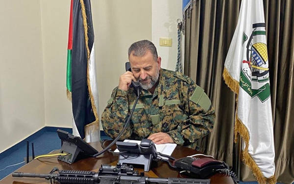 Salih el-Aruri kimdir?
