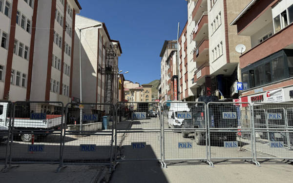 /haber/tihv-secme-ve-secilme-hakki-bir-kez-daha-ihlal-edildi-296151