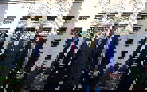/haber/survey-nearly-60-of-public-views-ocalans-call-for-pkk-disbandment-positively-305158