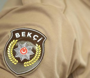 /haber/court-police-neighborhood-guards-not-authorized-to-ask-for-id-conduct-body-search-216198