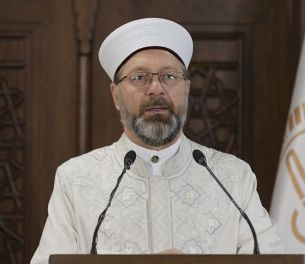 /haber/ankara-bar-investigated-after-criticizing-religious-affairs-president-over-lgbti-remarks-223509