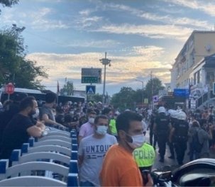 /haber/bogazici-students-battered-forced-out-of-campus-as-rector-restricts-entrance-246760