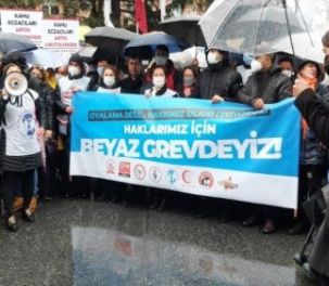 /haber/health-workers-go-on-one-day-strike-demanding-better-wages-257466