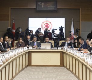 /haber/parliamentary-committee-on-constitution-passes-election-bill-259538