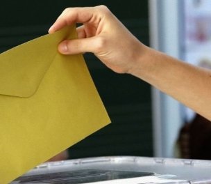 /haber/turkey-s-new-electoral-council-rules-may-endanger-election-security-warns-professor-260065