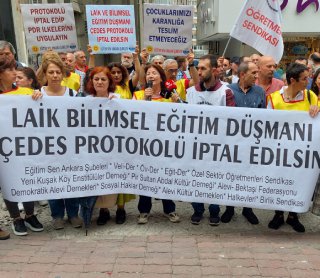 /haber/sera-kadigil-okullara-din-gorevlileri-atanan-projeyi-bakan-tekin-e-sordu-280161