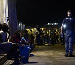 /haber/lampedusa-adasi-na-gocmen-akini-acil-durum-ilan-edildi-283968
