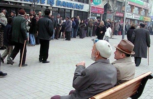 Affedersiniz... 70 yaşta... Sağlığınıza...