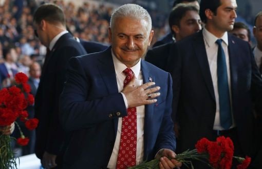 Binalî Yildirim bû Serokê Giştî yê AKPê