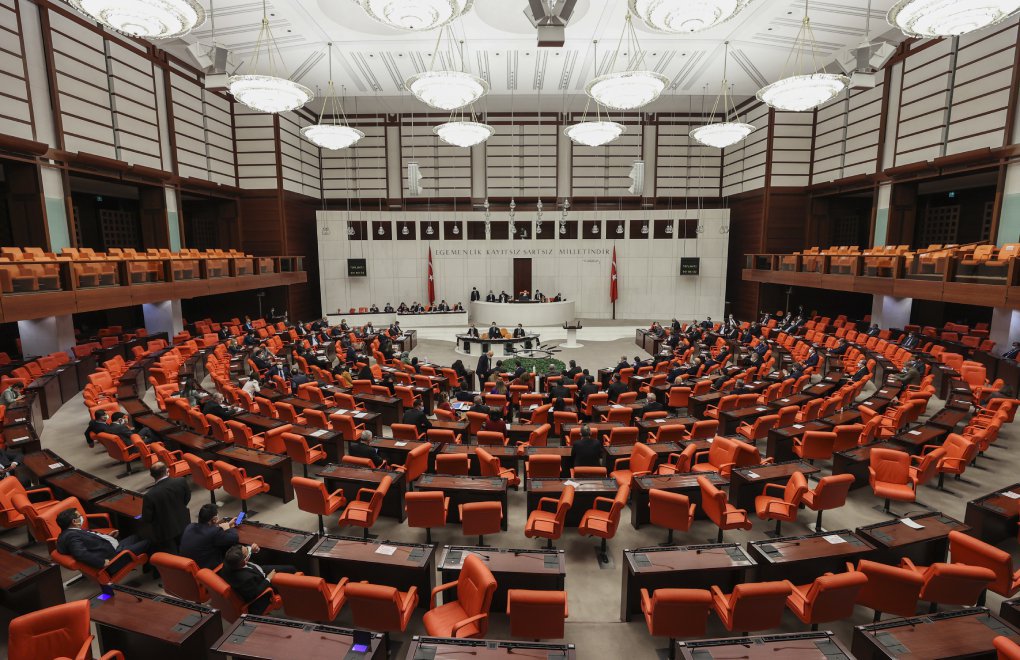 AKP'den STK’lere kayyım atanabilmesi için kanun teklifi
