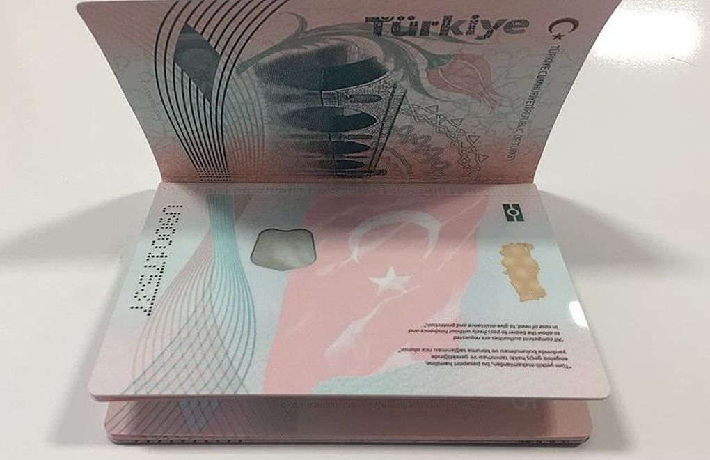 Almanya’da 30 kişiye gri pasaport soruşturması