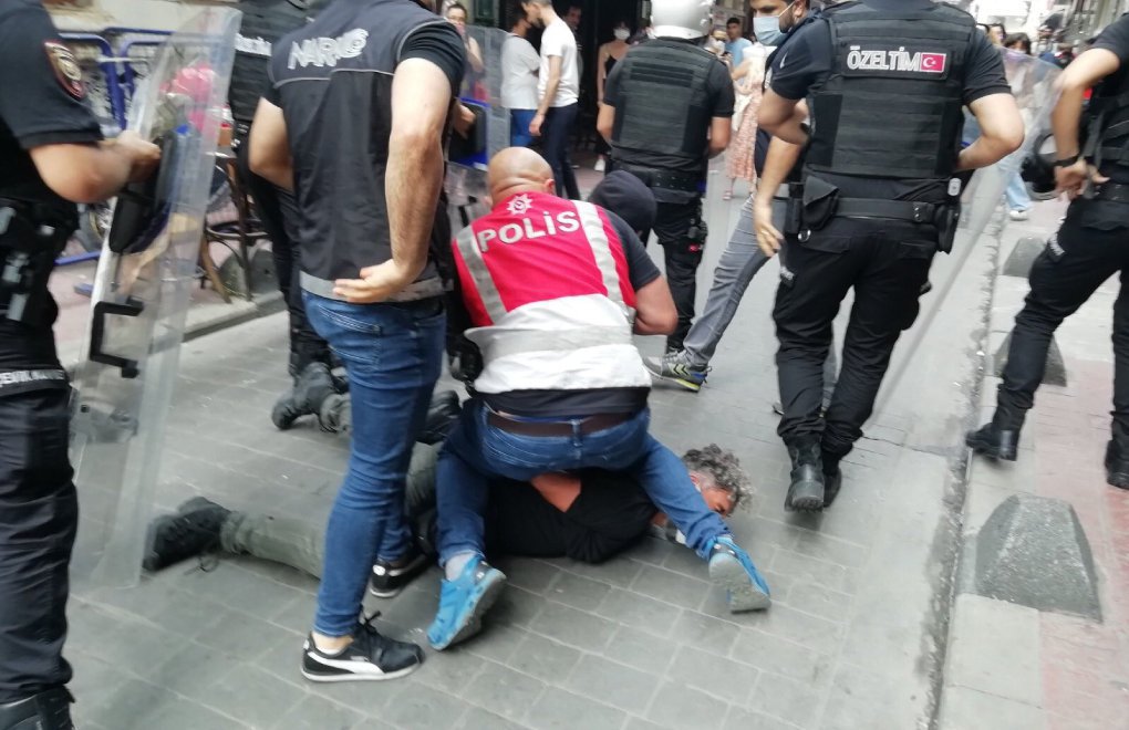 Journalists to take to the streets to protest police violence