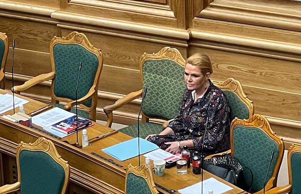 Sığınmacılara zulmeden Danimarkalı Bakana 60 gün hapis