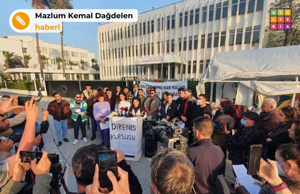 Kıbrıslı gençler "demokrasi" ve "irade" talep ediyor
