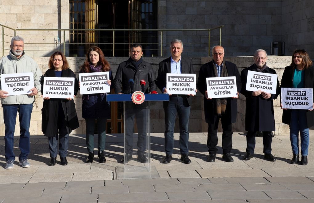 “Di çareserkirina pirsgirêka Kurd de mixatab diyar in”