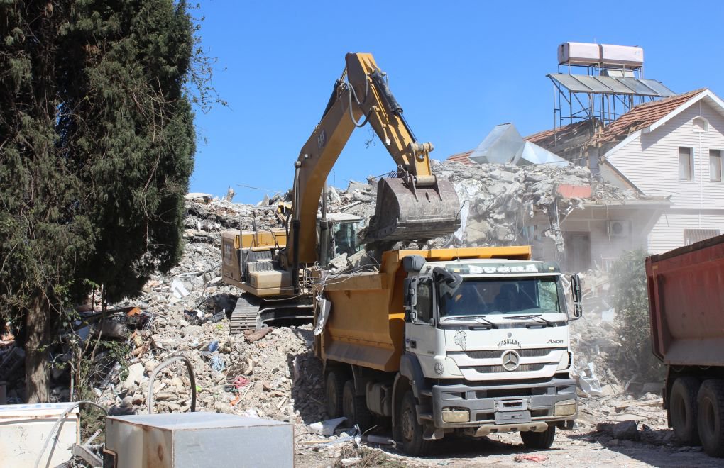 Müteahhitten “İkinci depremi tahmin etmedik” savunması