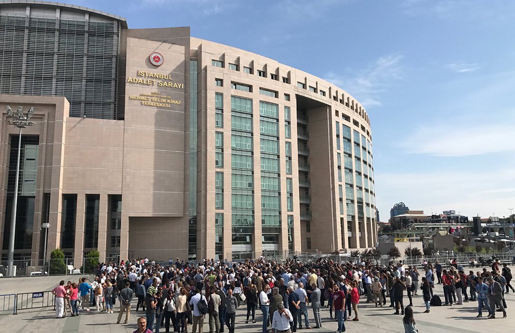 PKK leader Öcalan's lawyers acquitted in 'terror' case